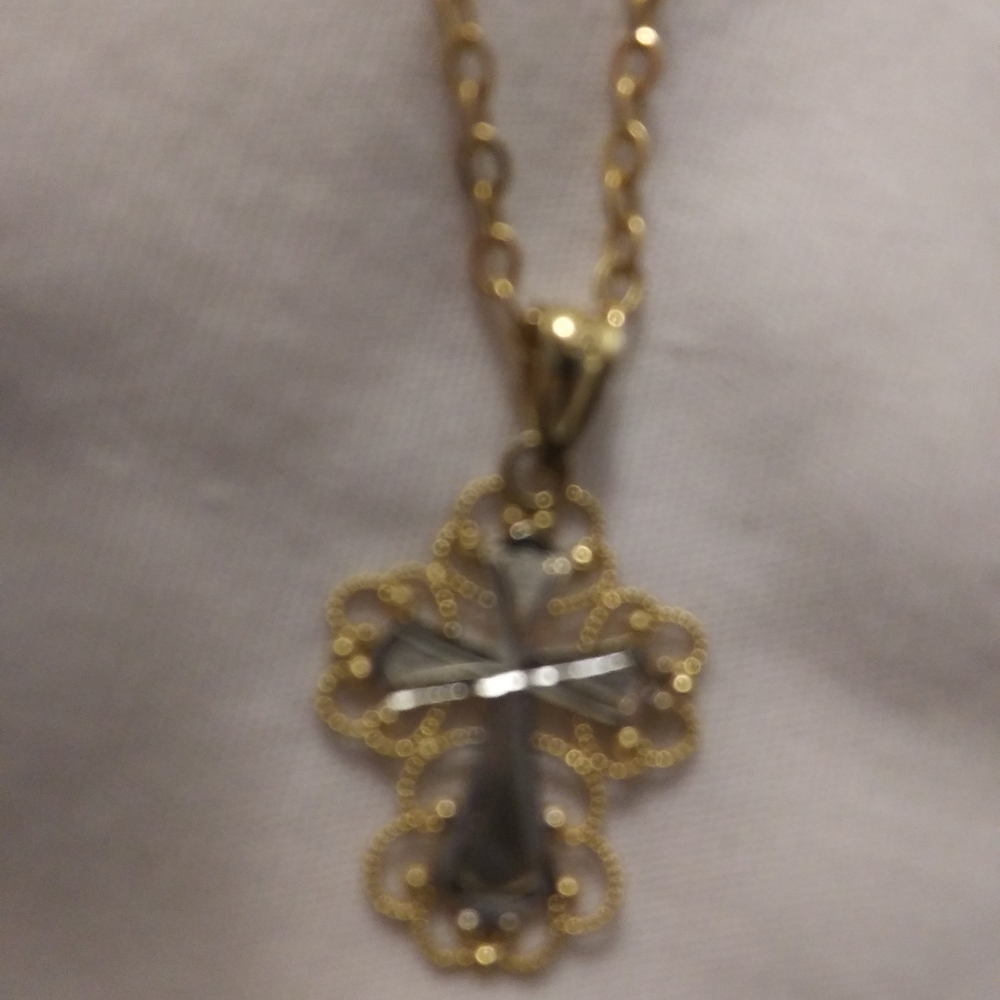 Necklace - Picture 2 of 3